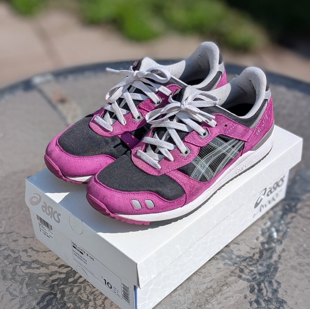 Size 10 - ASICS Awake NY x Gel Lyte 3 Black Pink Hardly Worn No Flaws - Picture 2 of 15